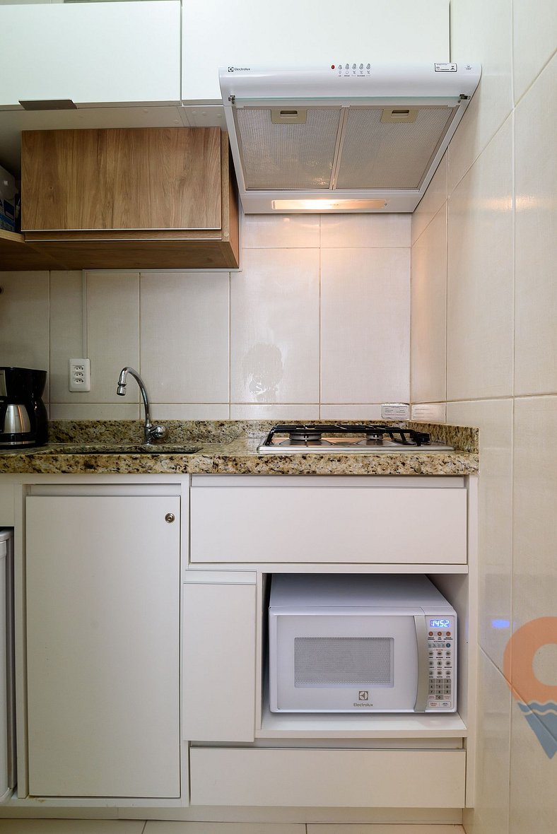 1 Bedroom 200 m from the Beach | FM 144/407