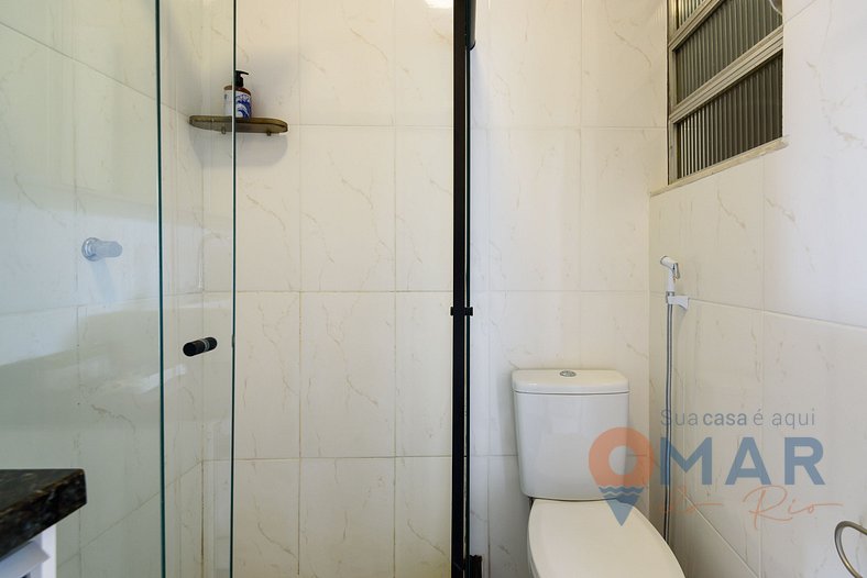 1BDR 170m from Copacabana Beach | NSC 1229/1201