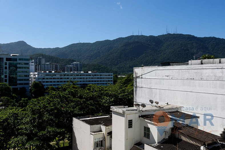 2 BDRs w/ view of Christ in Ipanema | VP 630/707