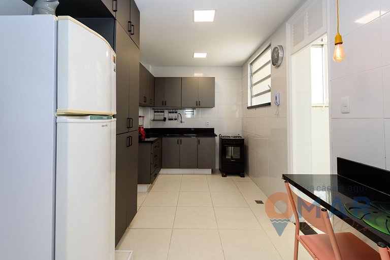 2-bedroom apartment 240m from Copacabana Beach | RP 186/702