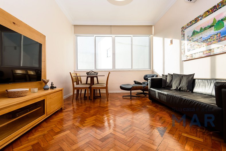 2-bedroom apartment 300m from Ipanema Beach | RE 540/806v