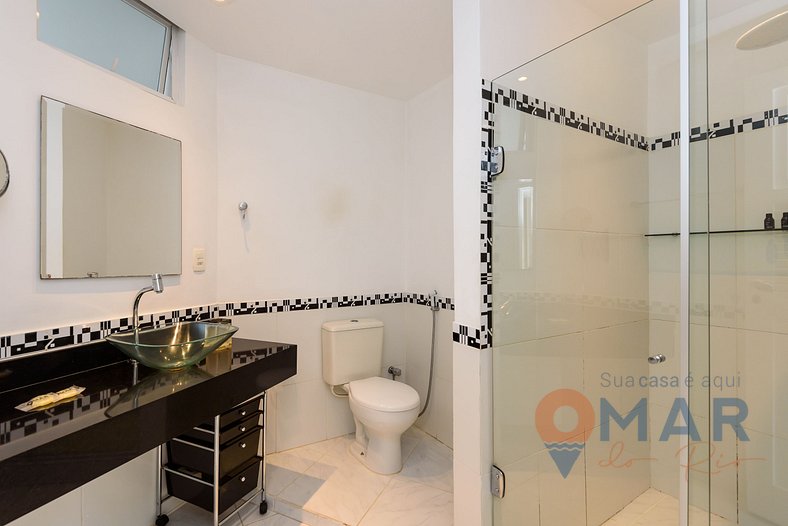 2-bedroom apartment 300m from Ipanema Beach | RE 540/806v