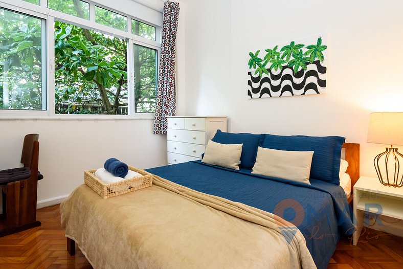 2-bedroom apartment 350m from Copacabana Beach | SF 135/401