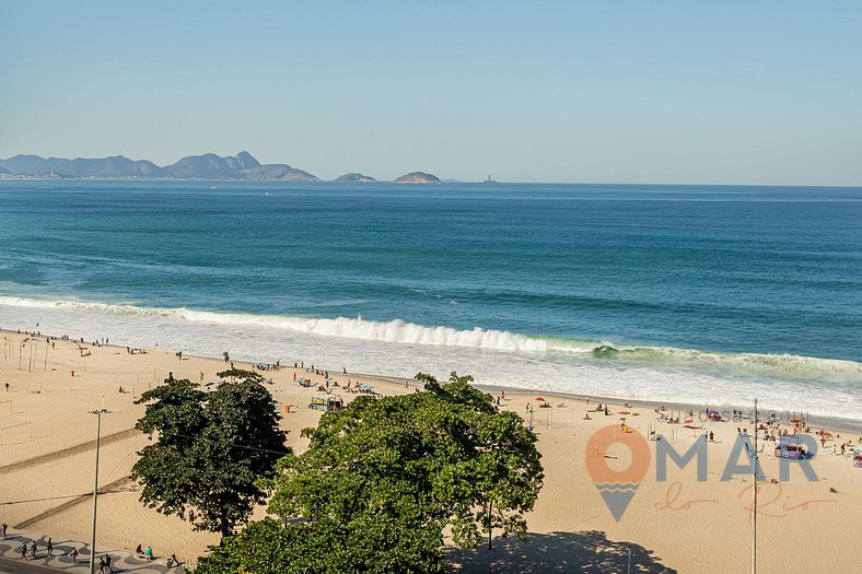 2 Bedroom Apartment and sea view in Copacabana | A 2936/1202