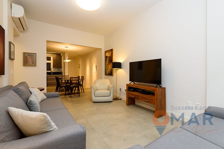 2 Bedrooms Apartment @ 500m from Copacabana Beach