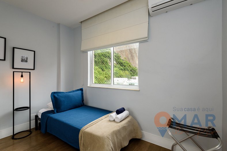 2 Bedrooms with Garage in Copacabana | GB 429/707