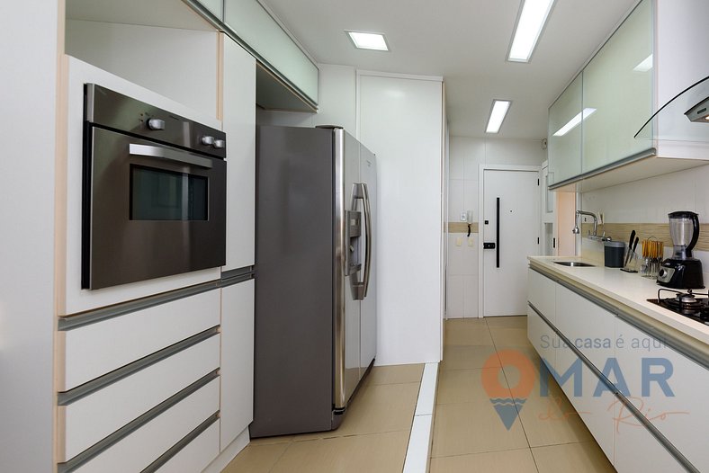 2 Bedrooms with Garage in Copacabana | GB 429/707