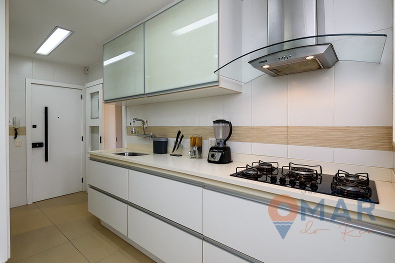 2 Bedrooms with Garage in Copacabana | GB 429/707