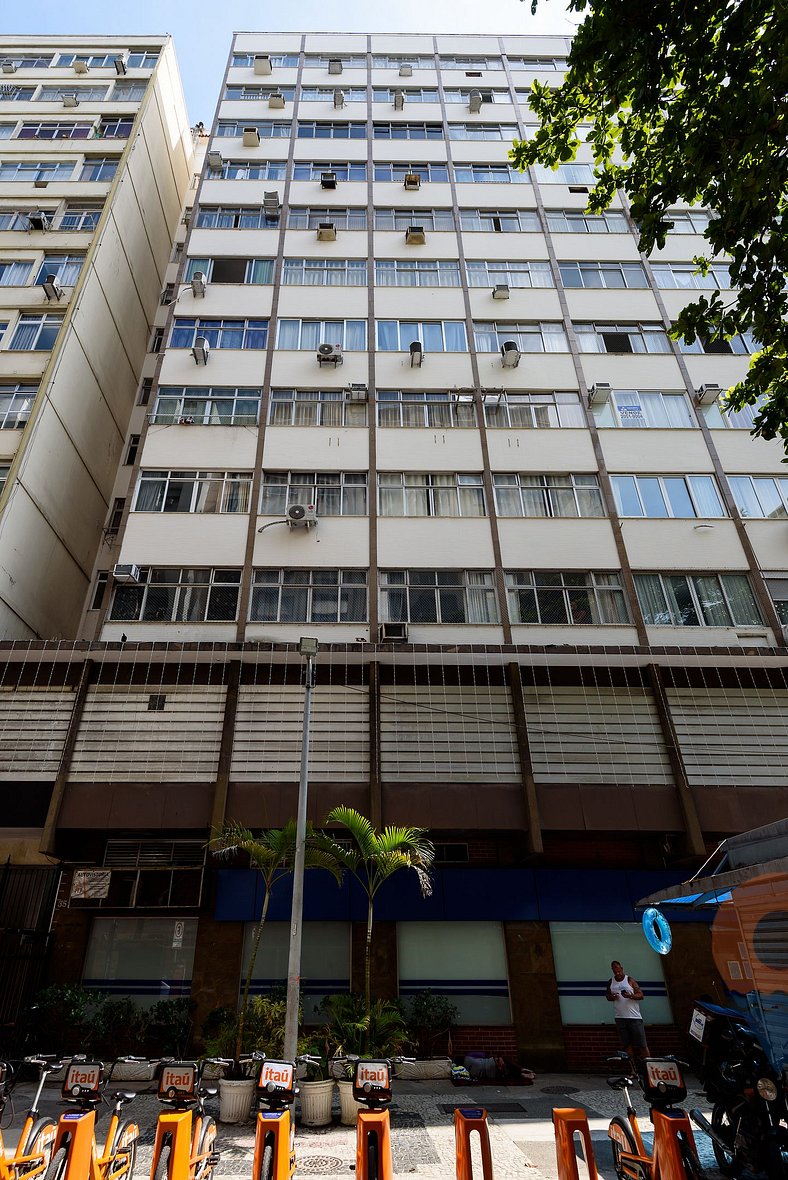 2BDRs 100m from Copacabana beach | AG 35/304