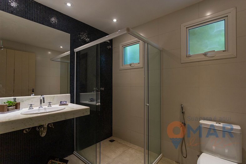 4 Suites con Piscina y Acceso a la Playa | CM 140B