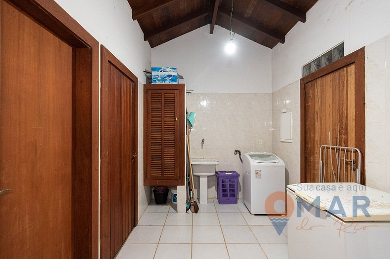 4 Suites + Piscina y Asador | 3 Irmãos