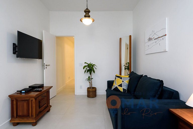 Complete Studio 400m from the Beach | SL 363/304