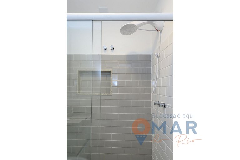 Complete Studio 400m from the Beach | SL 363/304