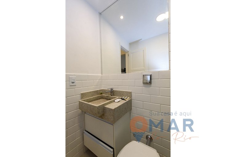 Complete Studio 400m from the Beach | SL 363/304