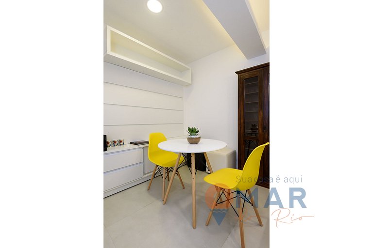 Complete Studio 400m from the Beach | SL 363/304