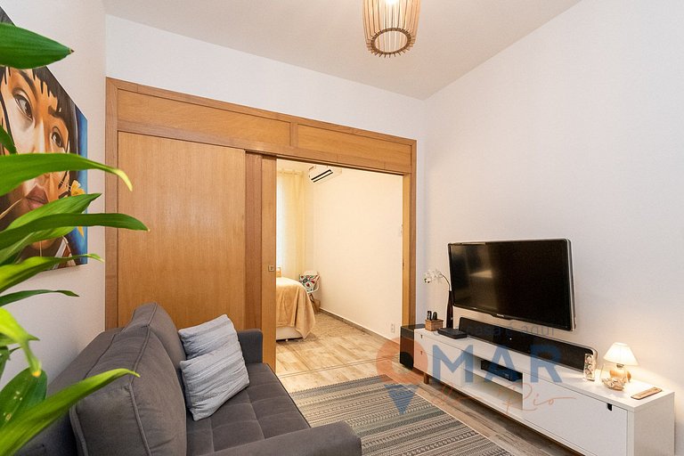 Modern Apartment with Garage | SL 363/108