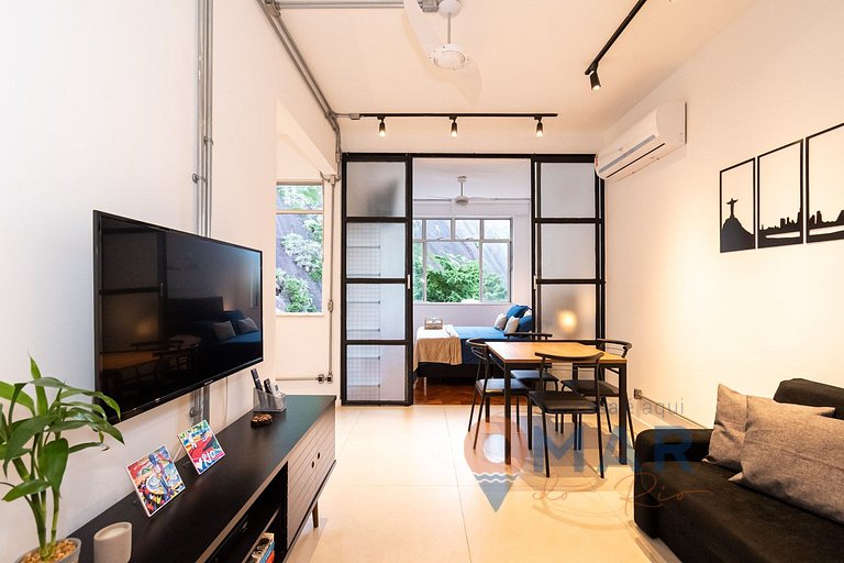 Estudio a 600 metros de la playa de Copacabana | CR167/504