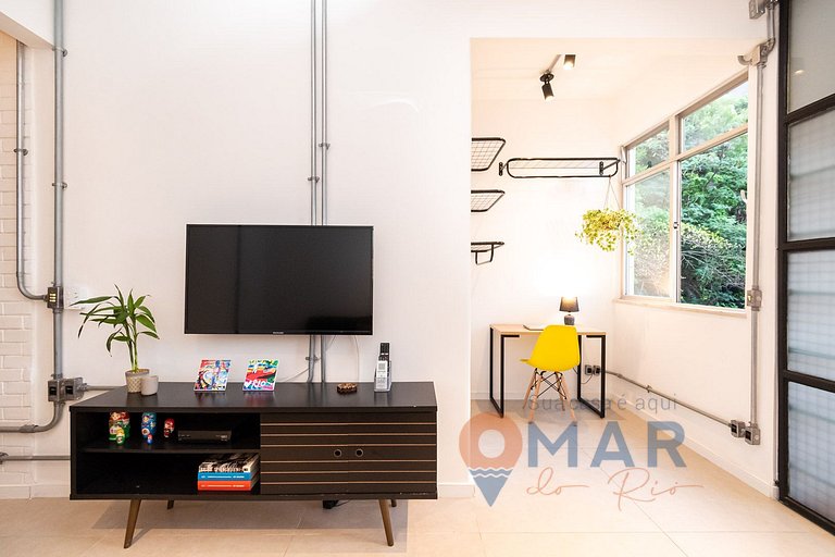 Estudio a 600 metros de la playa de Copacabana | CR167/504