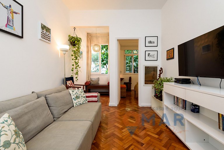 2-bedroom apartment 350m from Copacabana Beach | SF 135/401