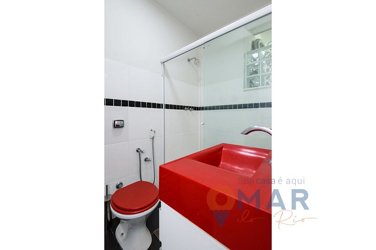 2-bedroom apartment 350m from Copacabana Beach | SF 135/401