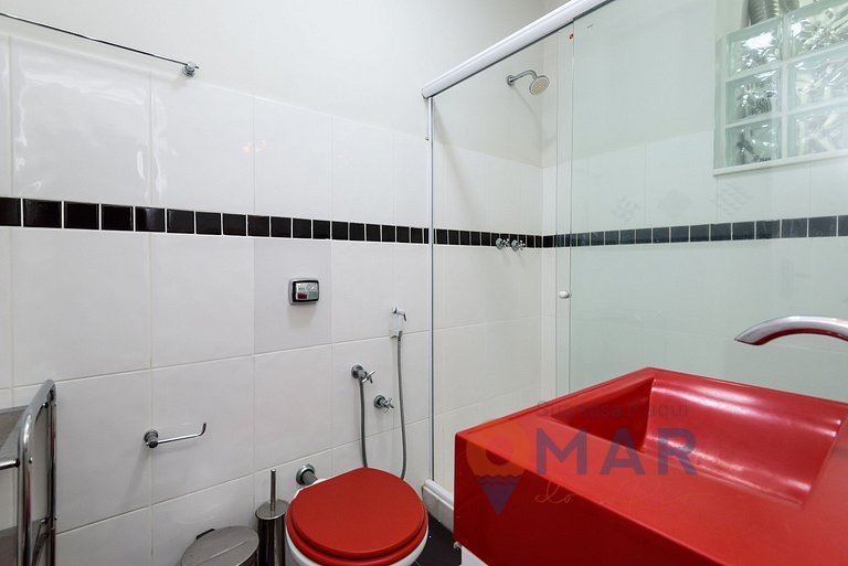 2-bedroom apartment 350m from Copacabana Beach | SF 135/401