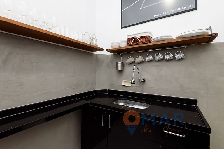 2-bedroom apartment 350m from Copacabana Beach | SF 135/401