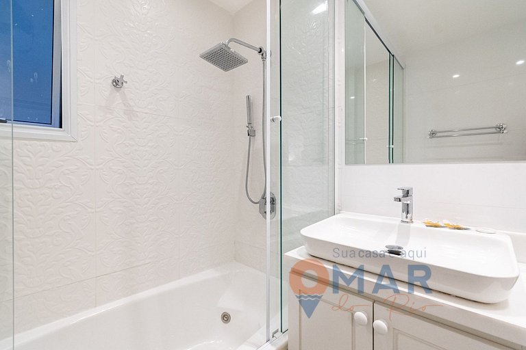 Apto. 3 dormitorios en Copacabana con baño | SL 432/401