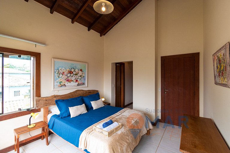 4 Suites + Piscina y Asador | 3 Irmãos