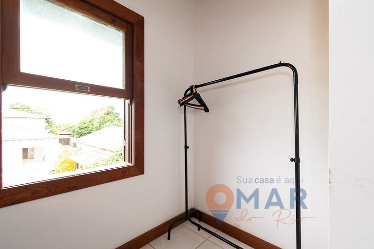 4 Suites + Piscina y Asador | 3 Irmãos