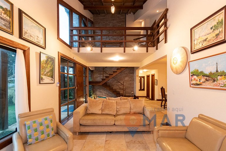 4 Suites + Piscina y Asador | 3 Irmãos