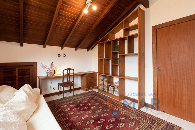 4 Suites + Pool and Gourmet Area | 3 Irmãos