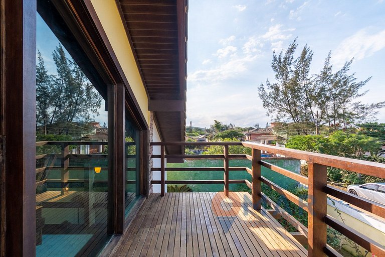 4 Suites + Piscina y Asador | 3 Irmãos