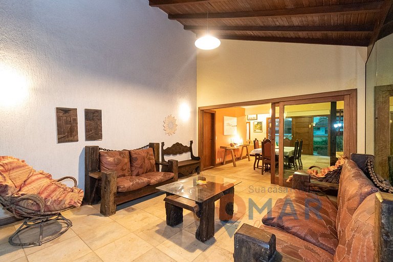4 Suites + Piscina y Asador | 3 Irmãos