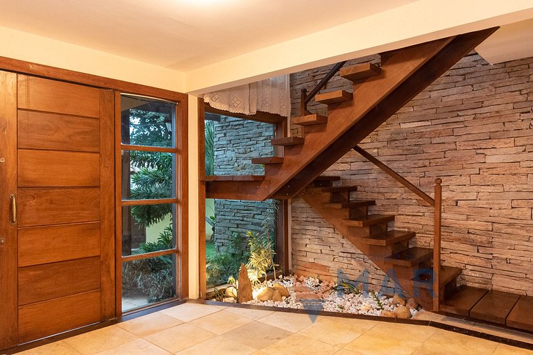 4 Suites + Pool and Gourmet Area | 3 Irmãos