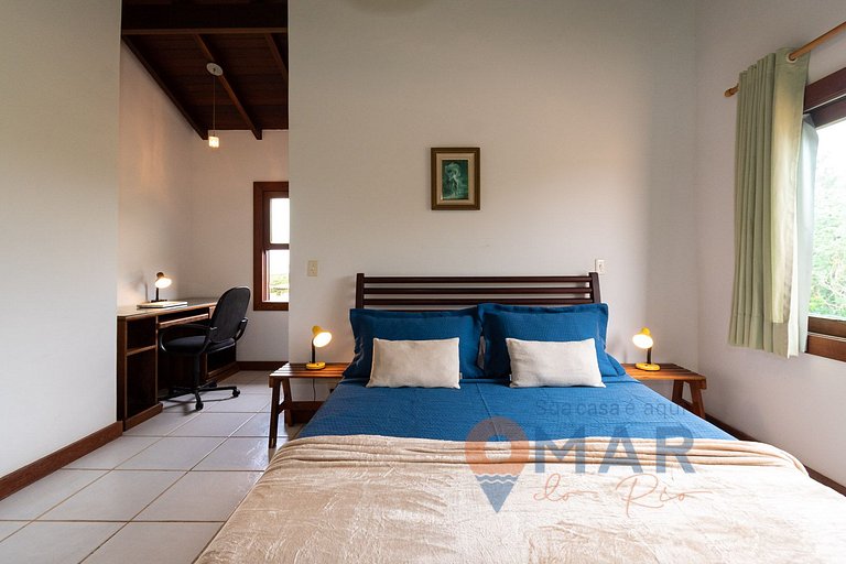 4 Suites + Piscina y Asador | 3 Irmãos