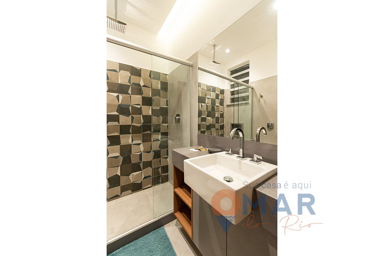 Beachfront Studio in Copacabana | A 3806/1203