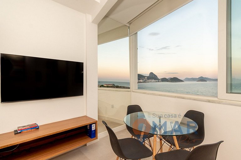 Beachfront Studio in Copacabana | A 3806/1203
