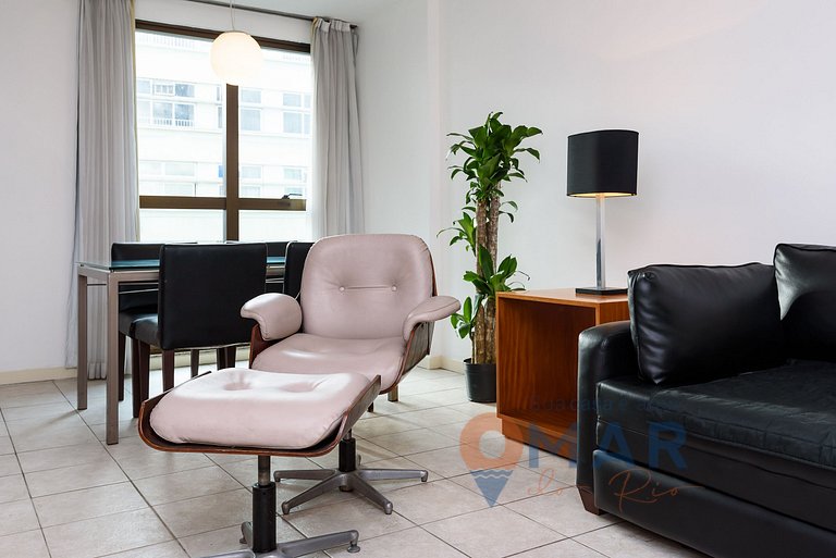 Classic Apartment in Copacabana w/ Pool | DU 370/801