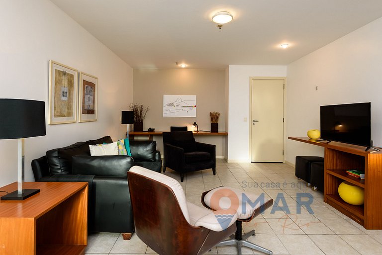 Classic Apartment in Copacabana w/ Pool | DU 370/801