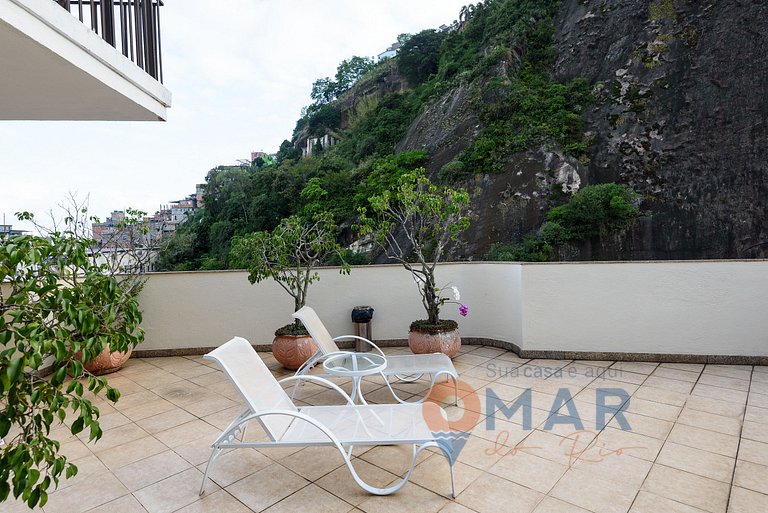 Classic Apartment in Copacabana w/ Pool | DU 370/801