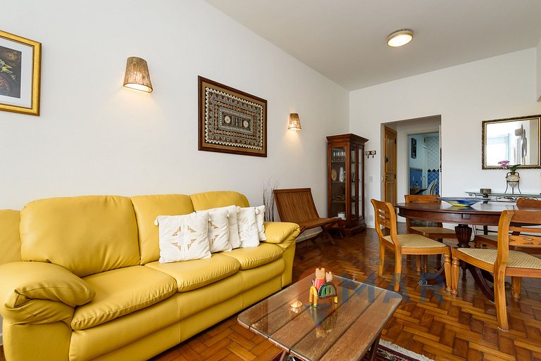 2Qts in Copacabana with Garage | BC 473/704