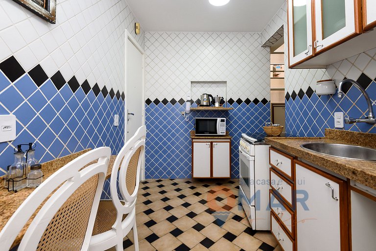 2Qts in Copacabana with Garage | BC 473/704