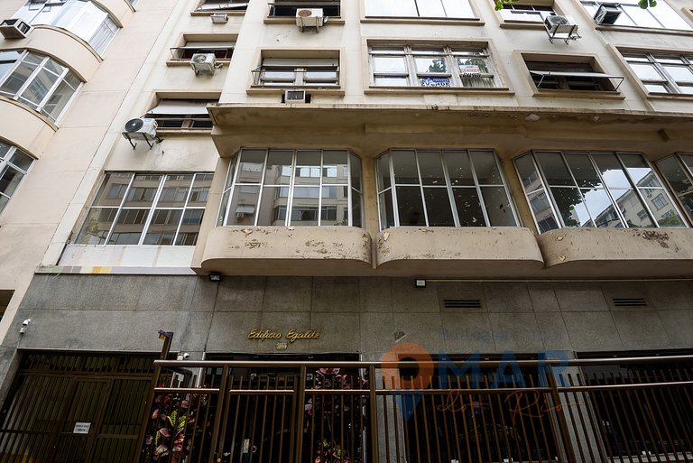 Artistic apartment in Copacabana | NSC 1335/509