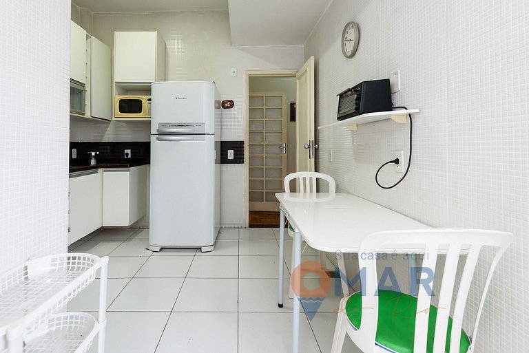 Classic 3 Bedrooms in Copacabana near the beach | FS 108/601