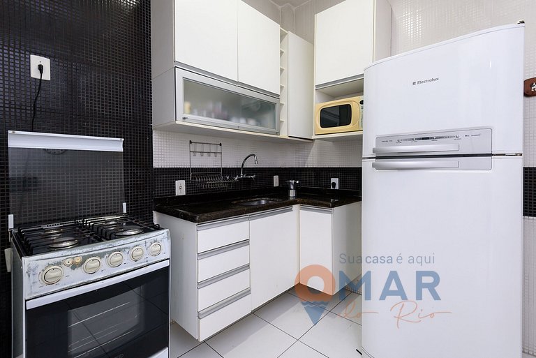 Classic 3 Bedrooms in Copacabana near the beach | FS 108/601