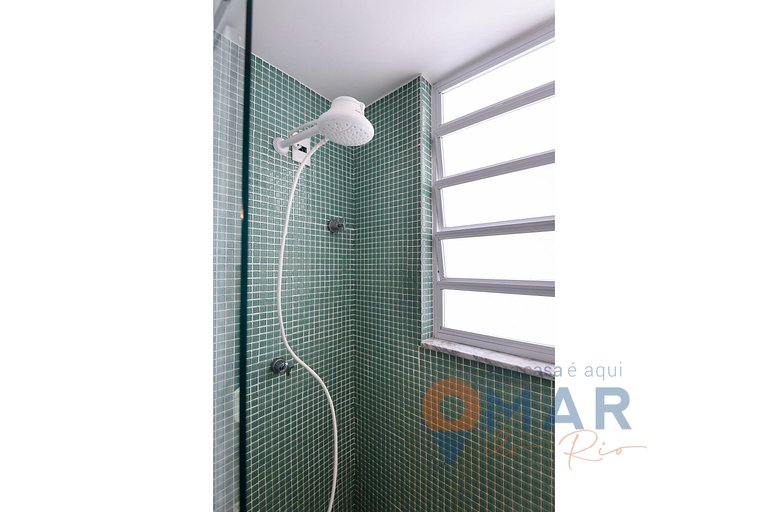 Piso a 200 metros de la playa de Copacabana | SC 86/712