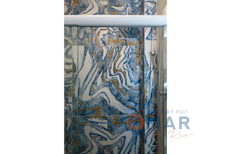 Studio overlooking Christ the Redeemer | PB 316/934