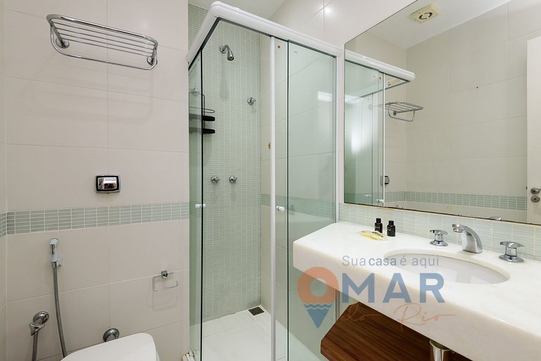 Alojamiento en Leblon a 300 metros de la playa | ADP 386/603