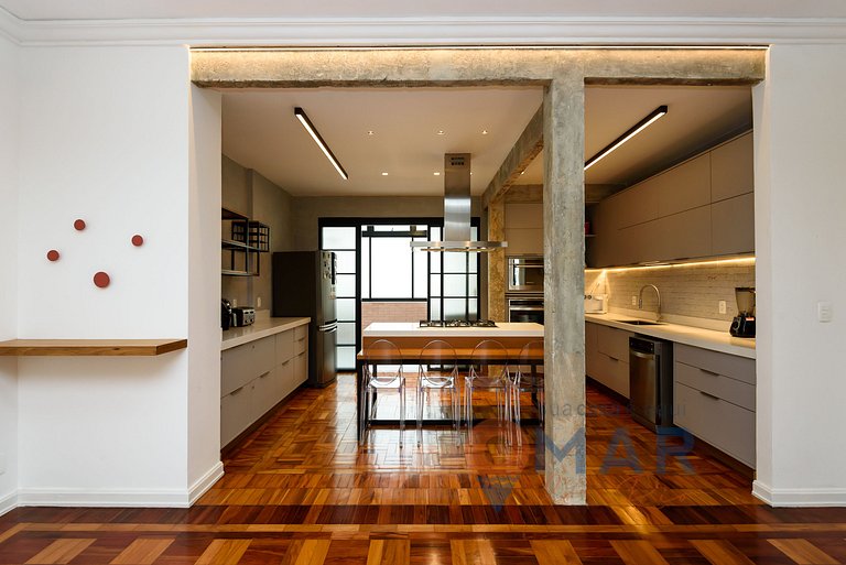 Deluxe 3-bedroom flat in Copacabana | LM 76/601