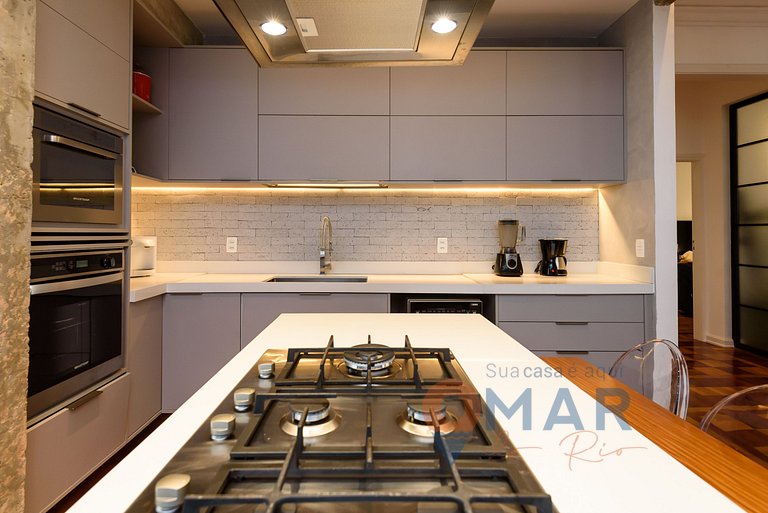 Deluxe 3-bedroom flat in Copacabana | LM 76/601